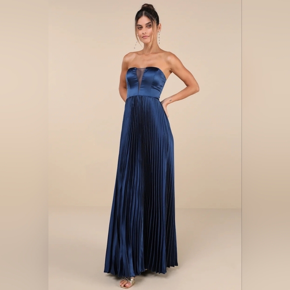 Lulus Perfected Elegance Navy Blue Satin Pleated Strapless Maxi Dress M Wedding - Picture 3 of 9